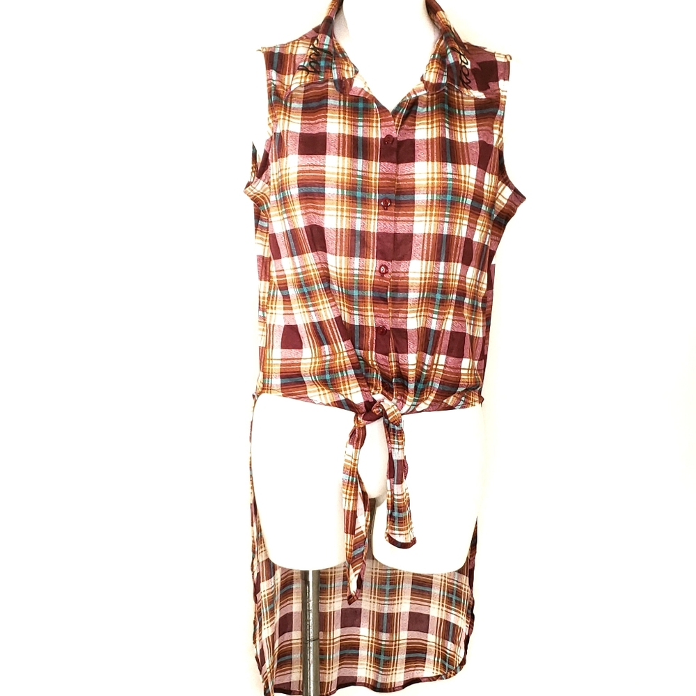 RnB Plaid Hi-Low Hem Button Up Shirt Size XL